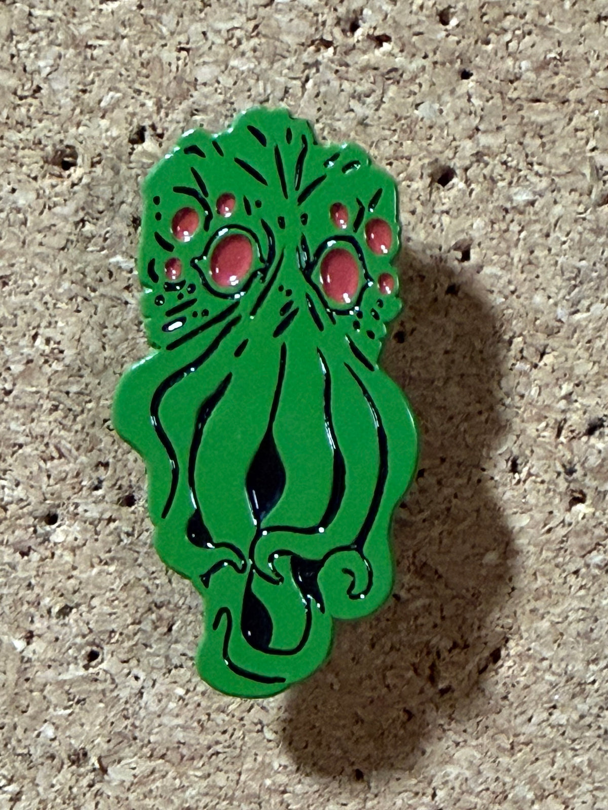 Cthulhu | Green and Red | Enamel Pin