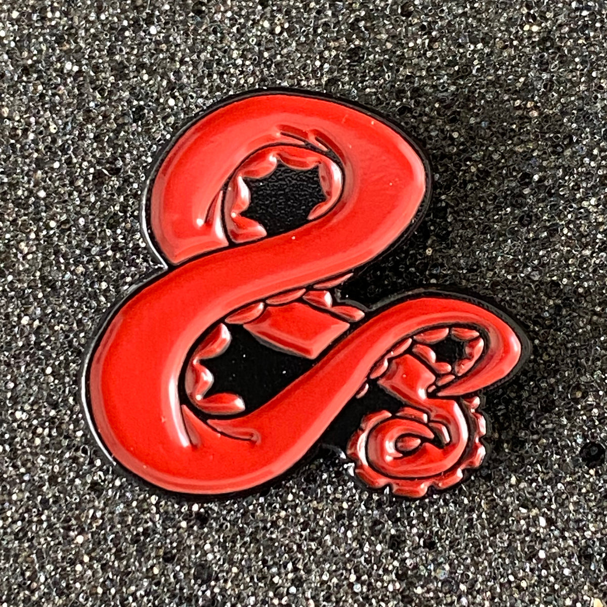 Ampersanticle Enamel Pin